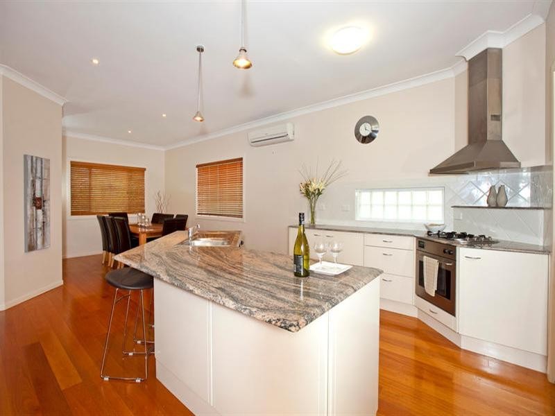 118 Kingsley Terrace, Manly QLD 4179