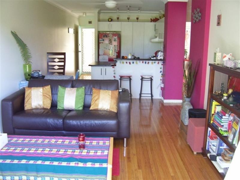 4/41 Glenora Street, Wynnum QLD 4178