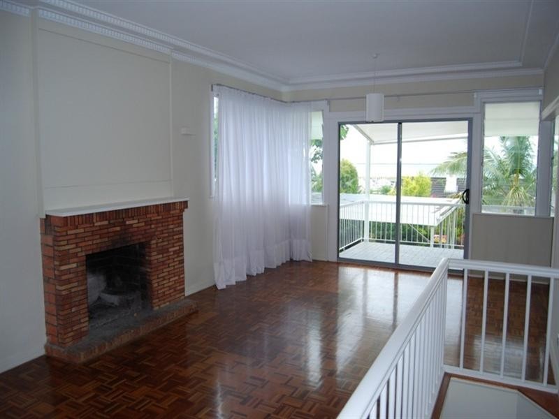 110 Oceana Terrace, Manly QLD 4179