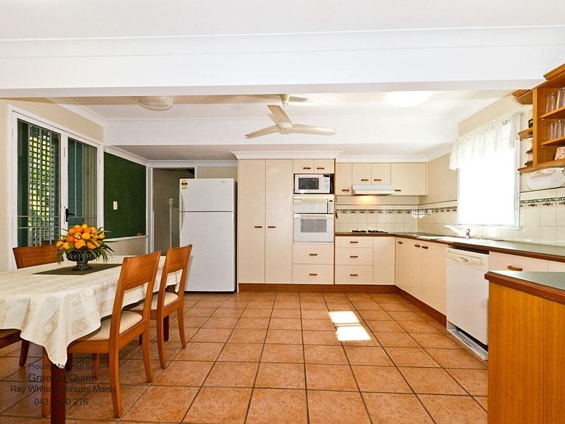 41 MILFOIL, Manly West QLD 4179