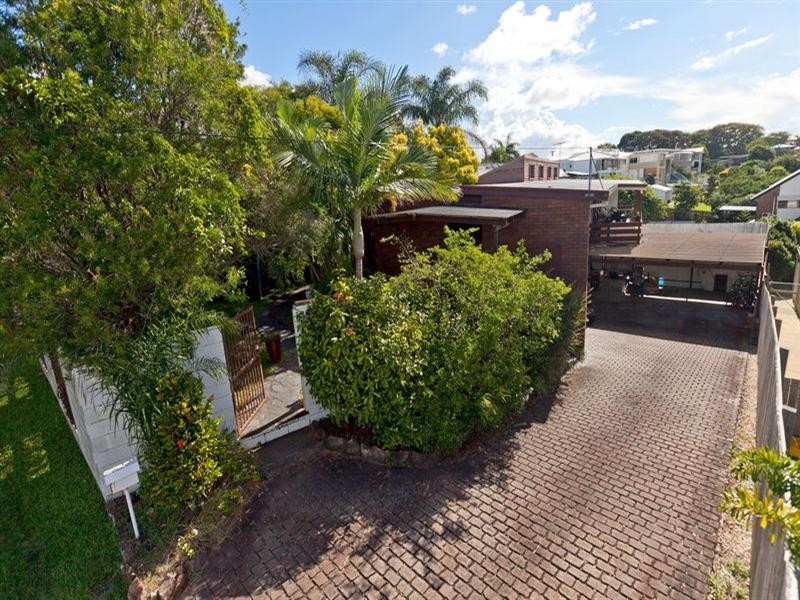 35 Valetta Street, Manly QLD 4179