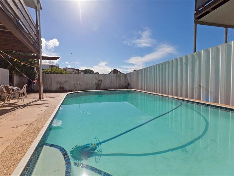 35 Valetta Street, Manly QLD 4179