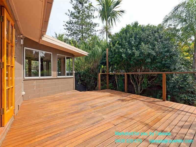 6 Coolcrest Street, Wynnum QLD 4178