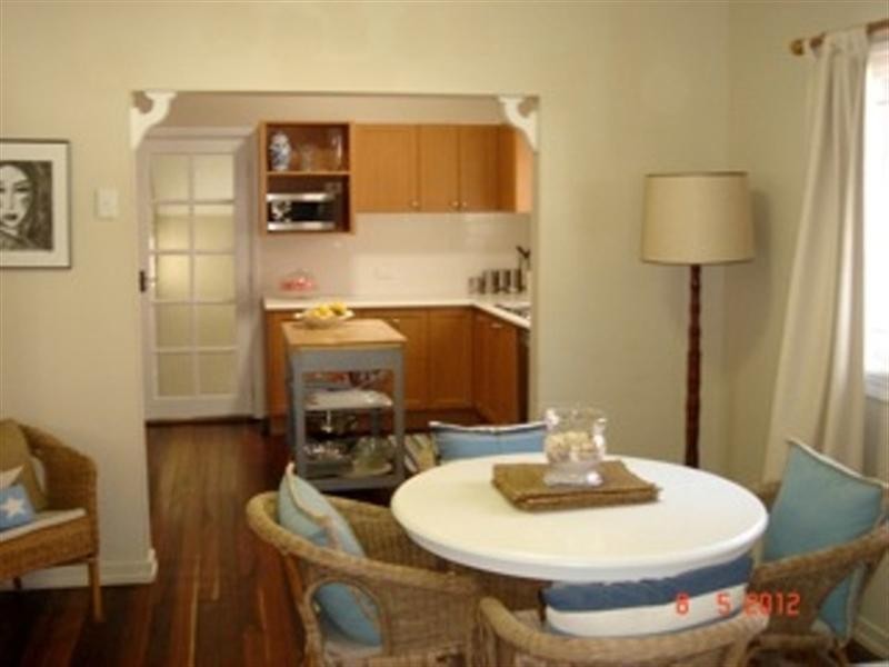 12 Ingleston Street, Wynnum West QLD 4178