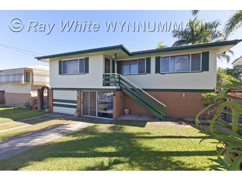 4 Suzanne Street, Wynnum West QLD 4178