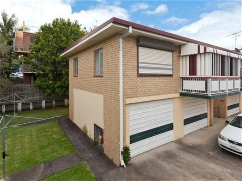 Unit 4, 28 Edith Street, Wynnum QLD 4178