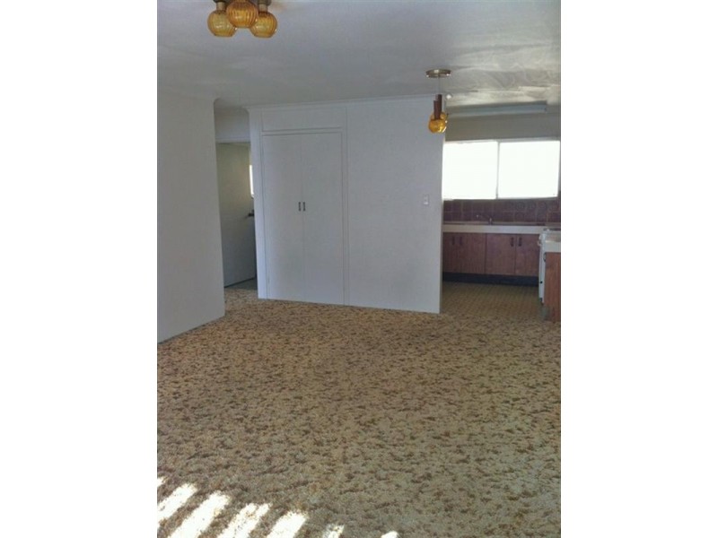 Unit 4, 28 Edith Street, Wynnum QLD 4178