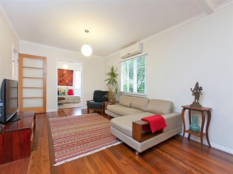 58 Wilde Street, Wynnum QLD 4178