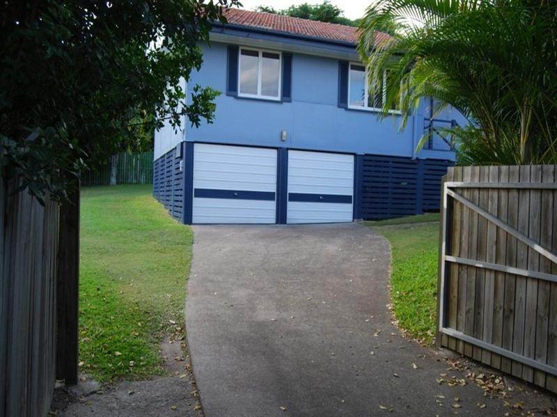 67 Roseneath Parade, Wynnum West QLD 4178
