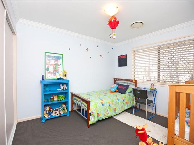 42 Lockwood Crescent, Manly West QLD 4179