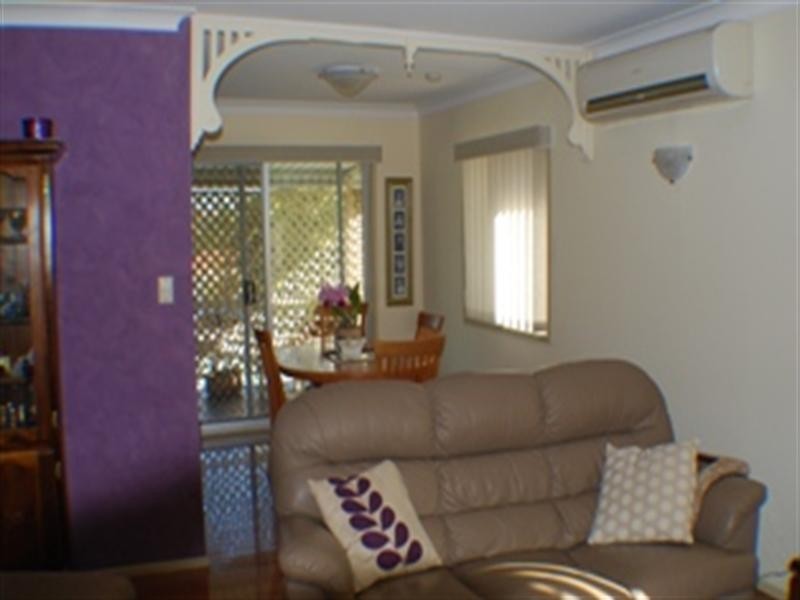 14 Leadale Street, Wynnum West QLD 4178