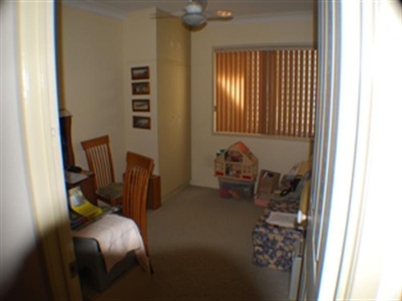 14 Leadale Street, Wynnum West QLD 4178