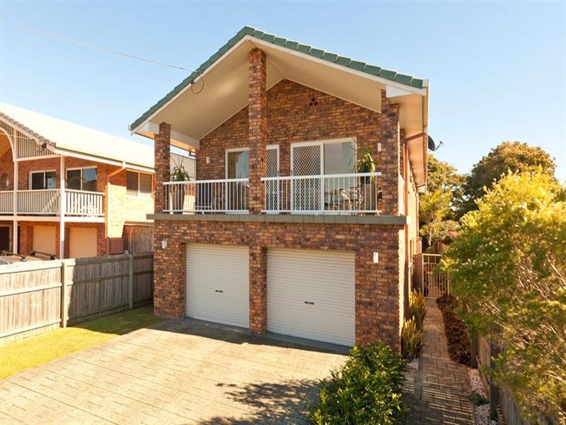 23 Stewart Parade, Manly QLD 4179