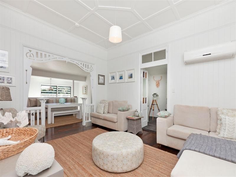 111 Cedar Street, Wynnum QLD 4178