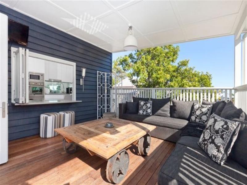 111 Cedar Street, Wynnum QLD 4178