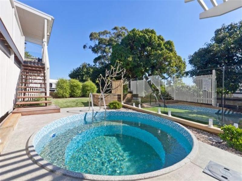 111 Cedar Street, Wynnum QLD 4178