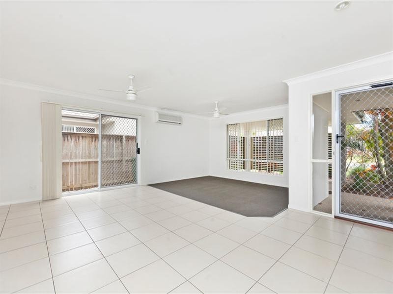 6 Tallis Street, Wakerley QLD 4154