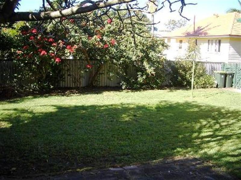 42 Gynther Avenue, Brighton QLD 4017