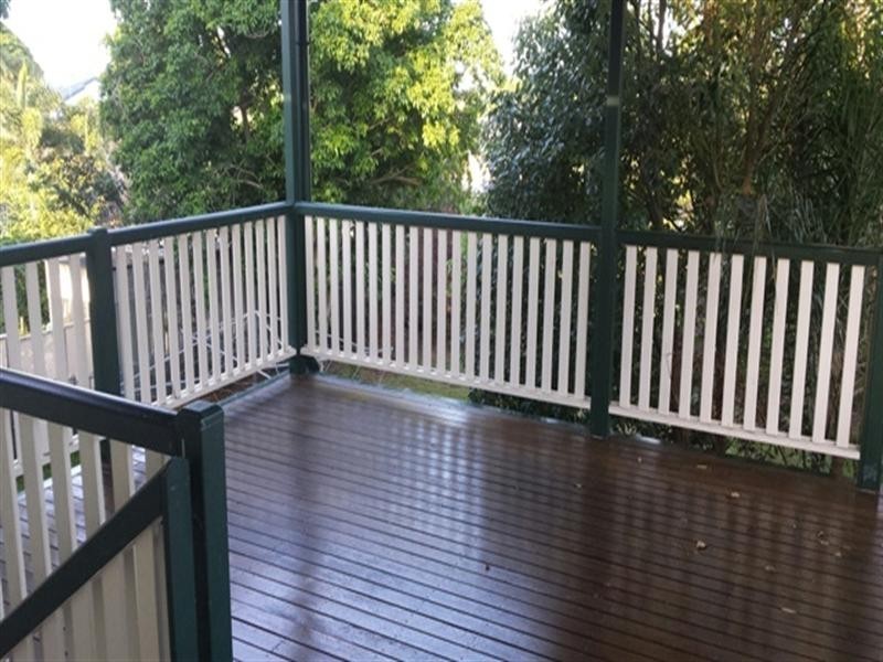 52 Brockworth Street, Wynnum QLD 4178