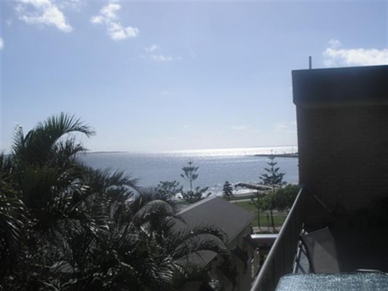 7/415 Esplanade, Manly QLD 4179