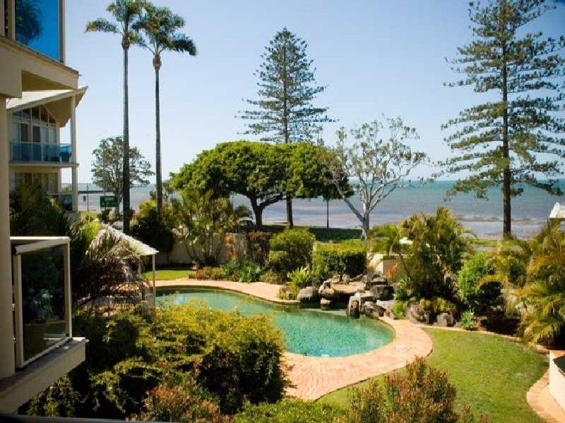 6/65 Waterloo Esplanade, Wynnum QLD 4178