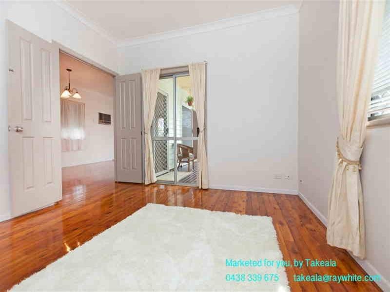 94 Cedar Street, Wynnum QLD 4178