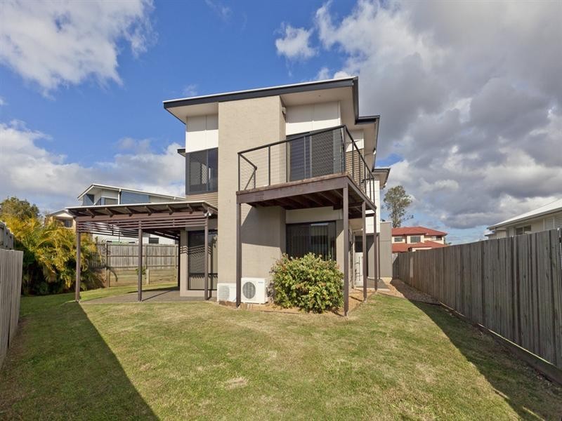 14 Whatmore Place, Manly West QLD 4179