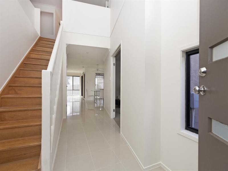 14 Whatmore Place, Manly West QLD 4179