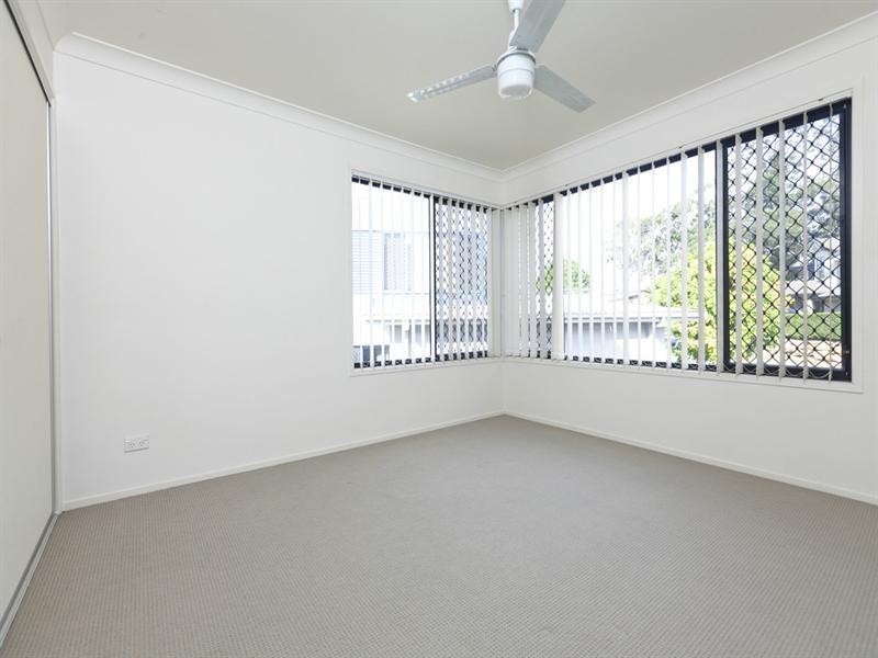 14 Whatmore Place, Manly West QLD 4179