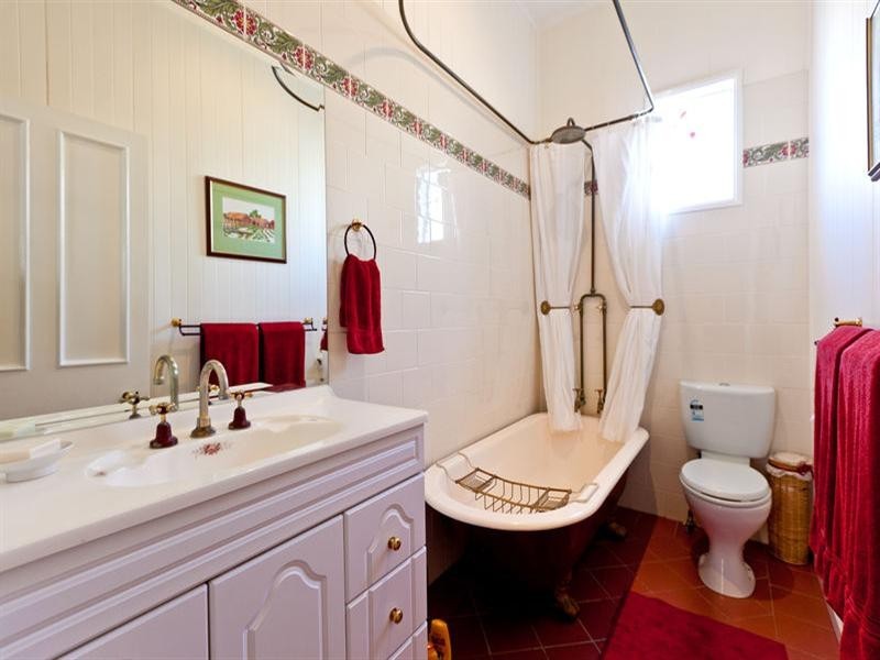 88 Kingsley Terrace, Manly QLD 4179