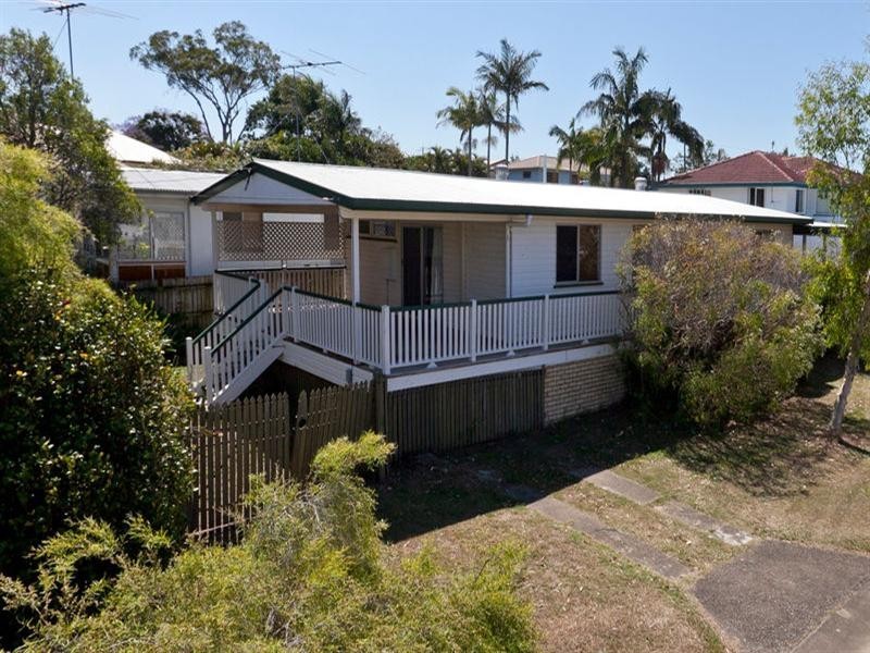 42 Avadne Street, Lota QLD 4179