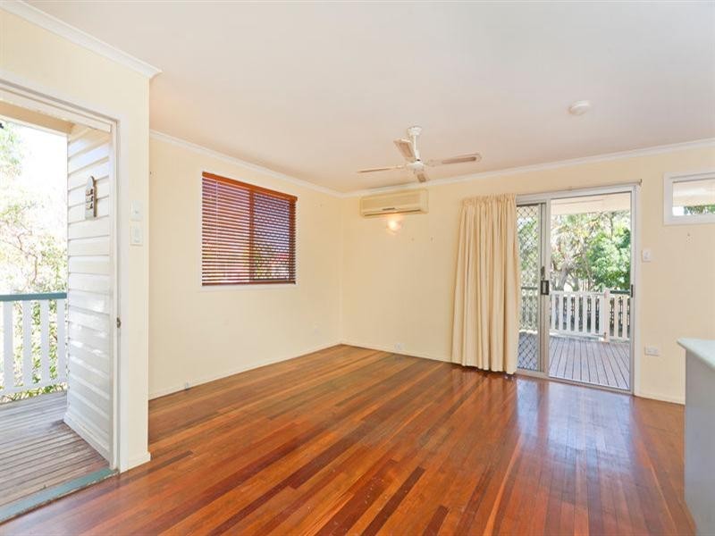 42 Avadne Street, Lota QLD 4179