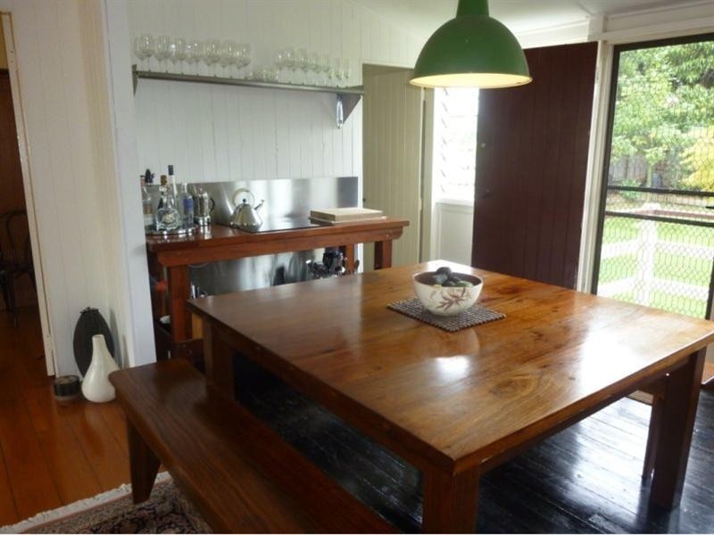 284 Ernest Street, Lota QLD 4179