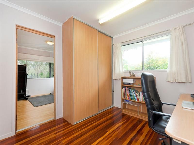 26 Meilandt Street, Wynnum QLD 4178