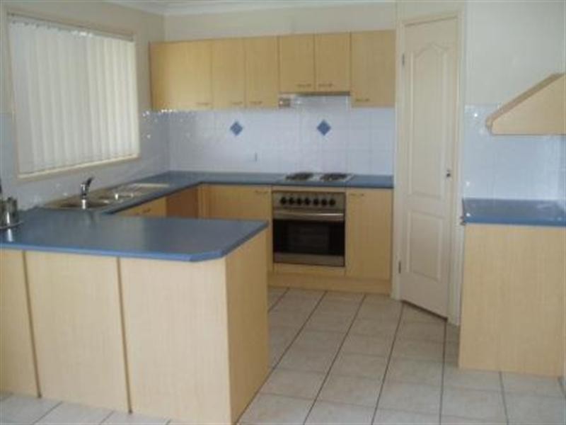 36 Campbell Road, Wakerley QLD 4154