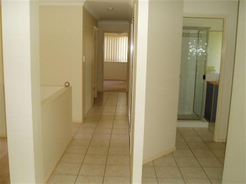 36 Campbell Road, Wakerley QLD 4154