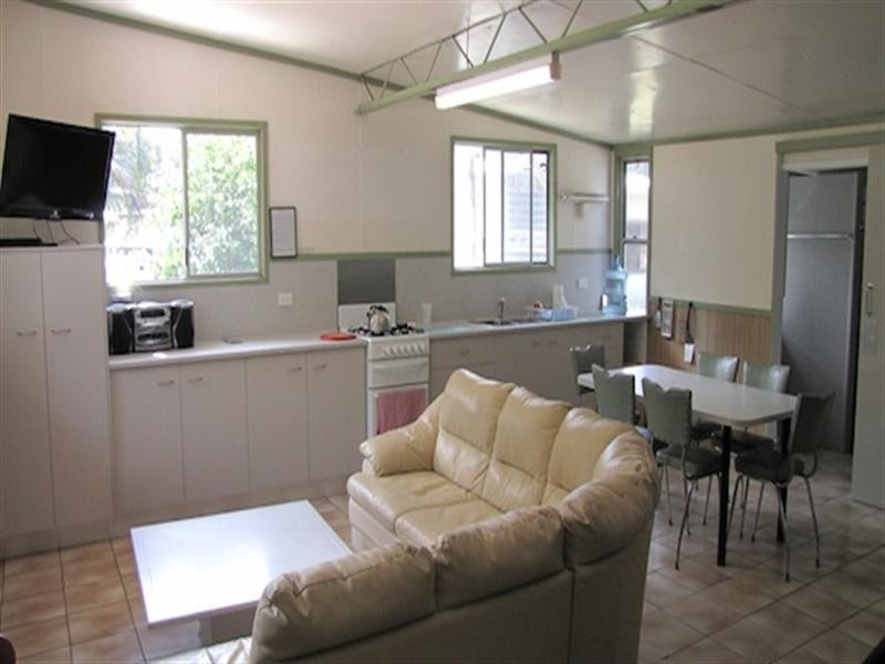 93 The Strand Moreton Island, Bulwer QLD 4025