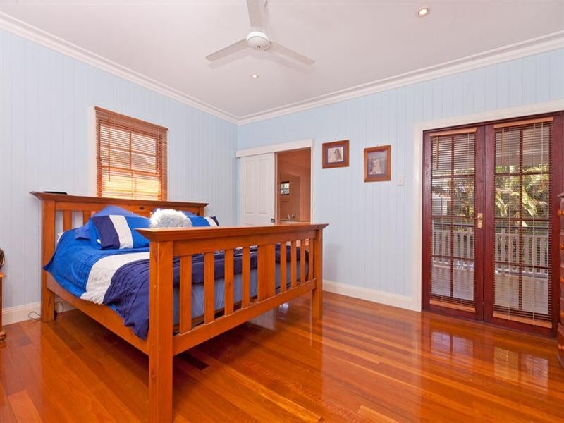 45 Tamaree Avenue, Wynnum QLD 4178