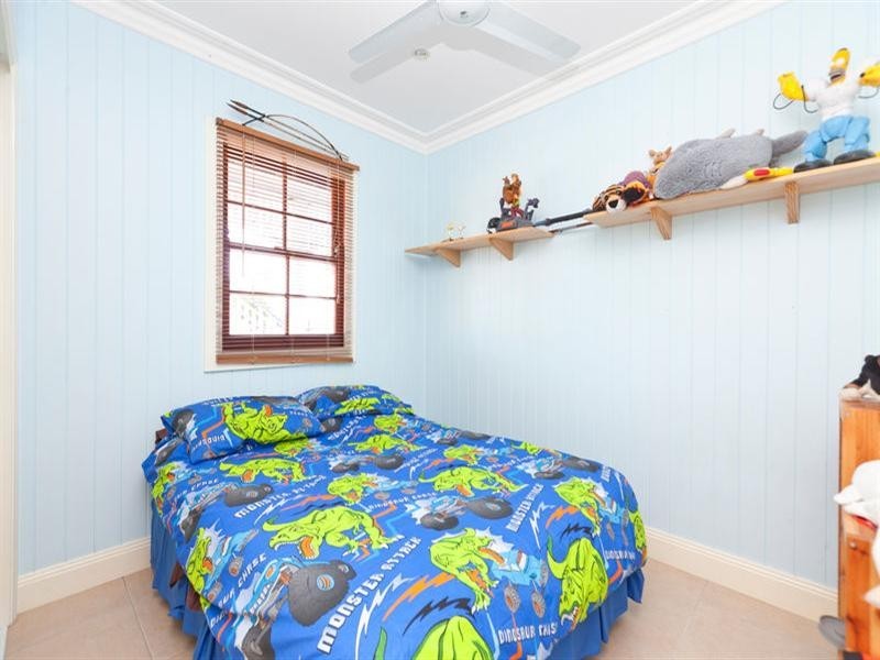 45 Tamaree Avenue, Wynnum QLD 4178