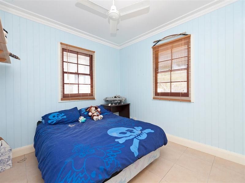 45 Tamaree Avenue, Wynnum QLD 4178