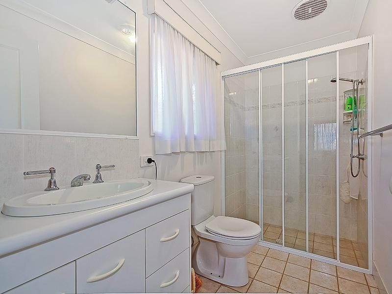 172 Hindes Street, Lota QLD 4179