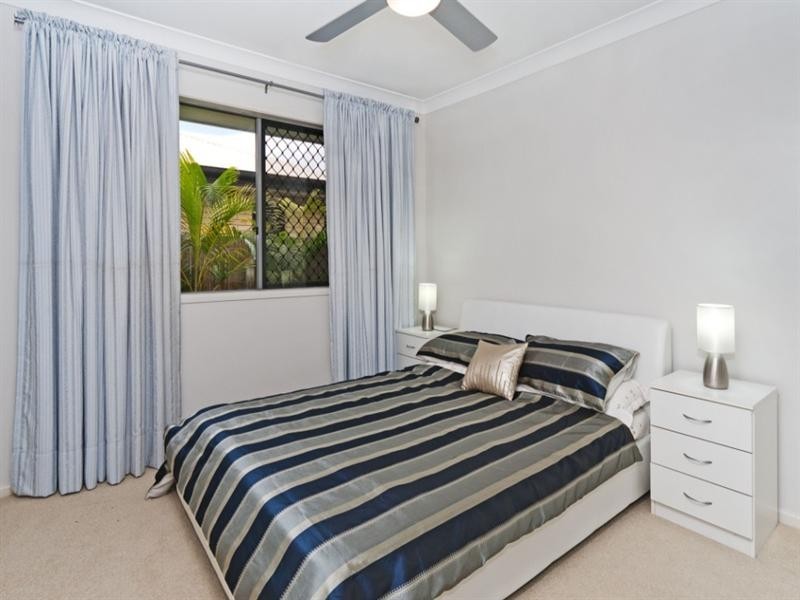 17 KOORINGAL, Tingalpa QLD 4173