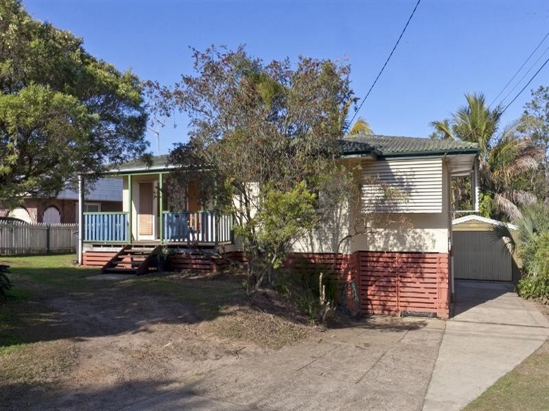 98 Empire Avenue, Manly West QLD 4179