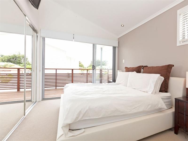 3/100 BRIDE Street, Wynnum QLD 4178