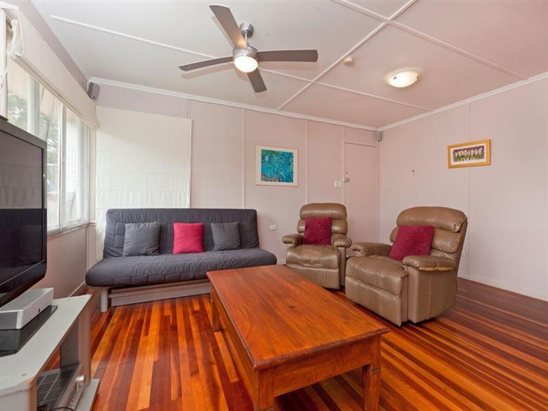 26 Meilandt Street, Wynnum QLD 4178