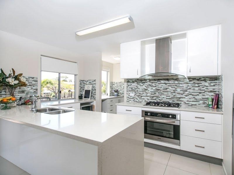43 Ryder Street, Wynnum QLD 4178