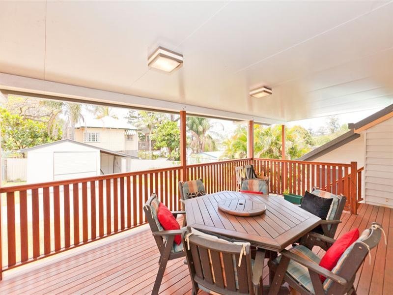 35 Ryder Street, Wynnum QLD 4178