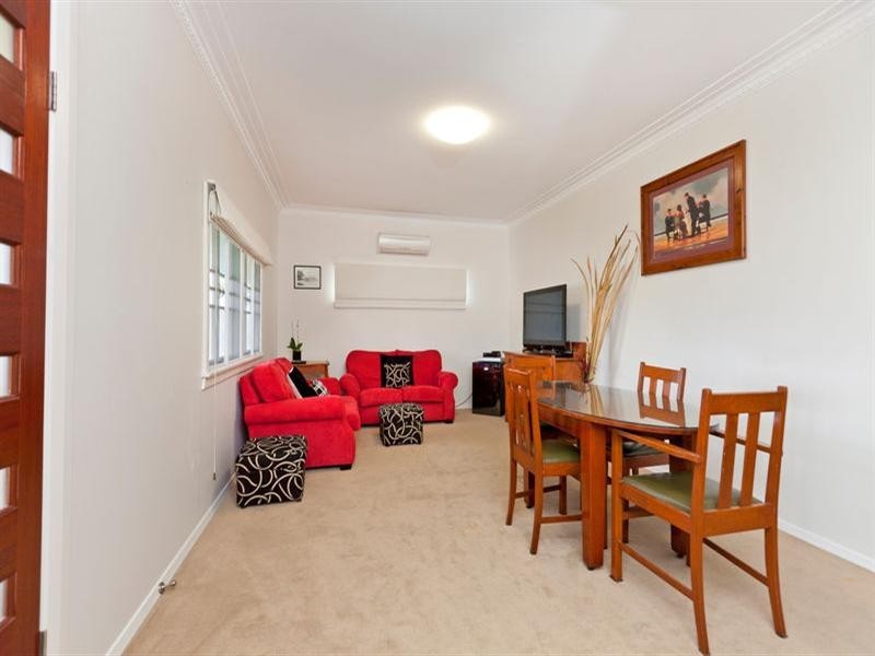 35 Ryder Street, Wynnum QLD 4178