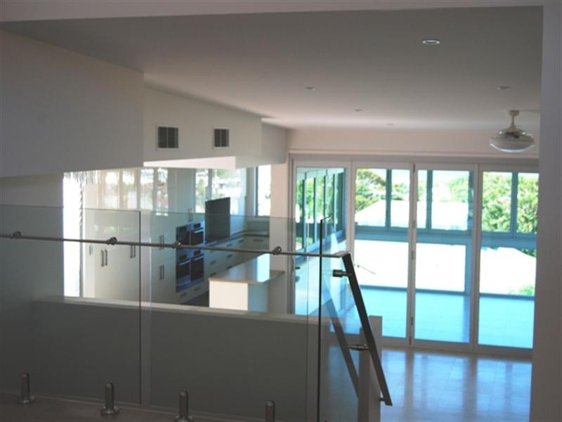 36 Melville Terrace, Wynnum QLD 4178