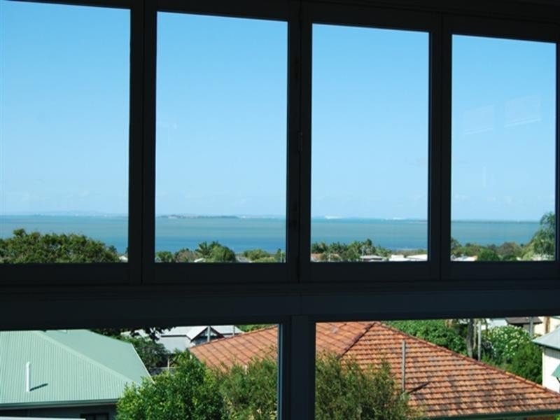 36 Melville Terrace, Wynnum QLD 4178